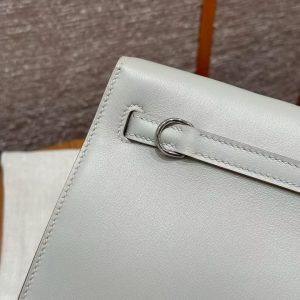 Hermes Kelly Danse 22 Bag Handmade In Swift Calfskin Leather Silver Hardware M4 Gris Pale - Image 21