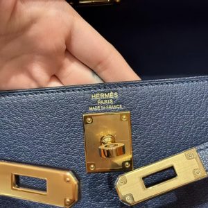 Hermes Kelly Elan Handmade In Chèvre Leather Gold Hardware 73 Blue Saphir - Image 14