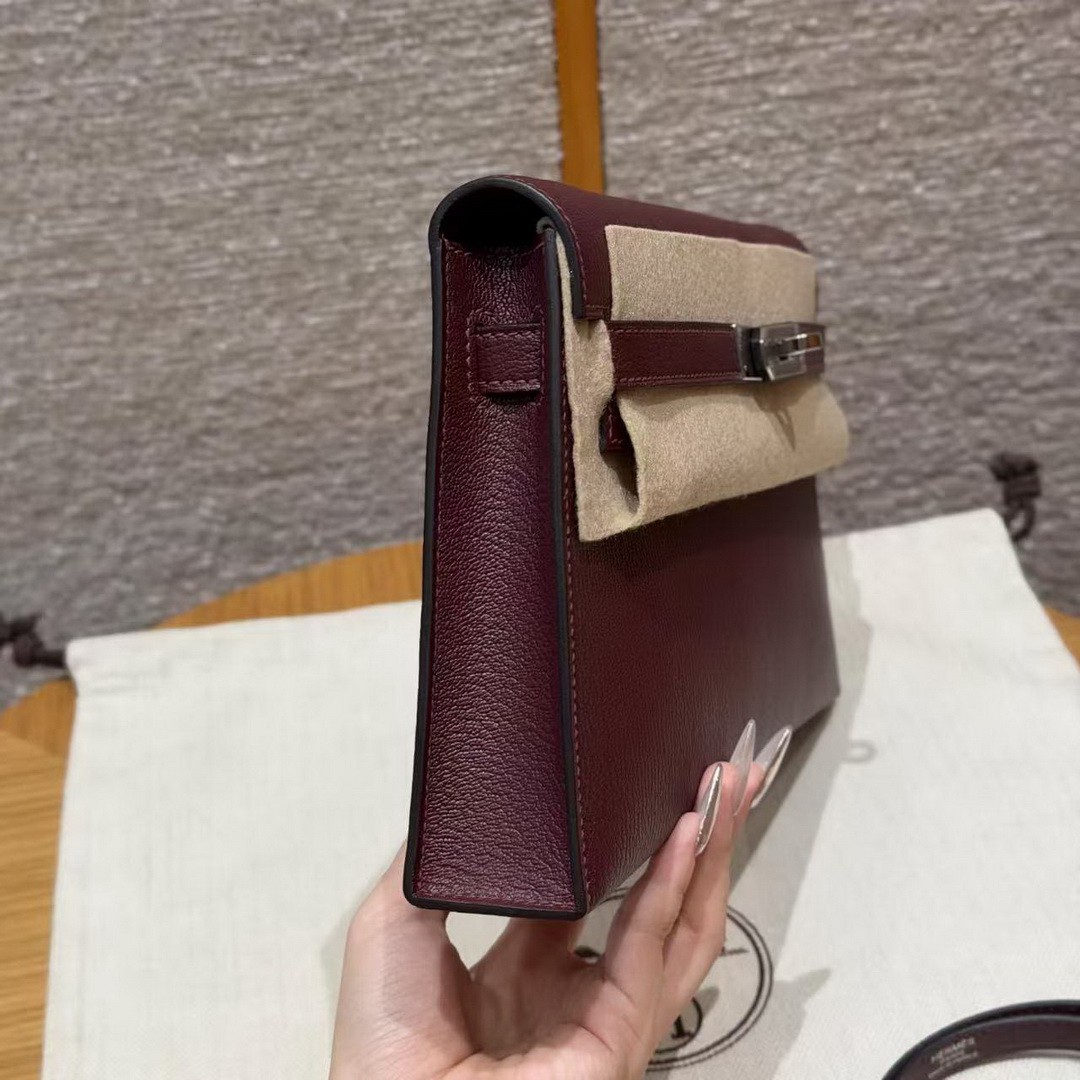 Hermes Kelly Elan Handmade In Chèvre Leather Silver Hardware 57 Bordeaux - Image 20