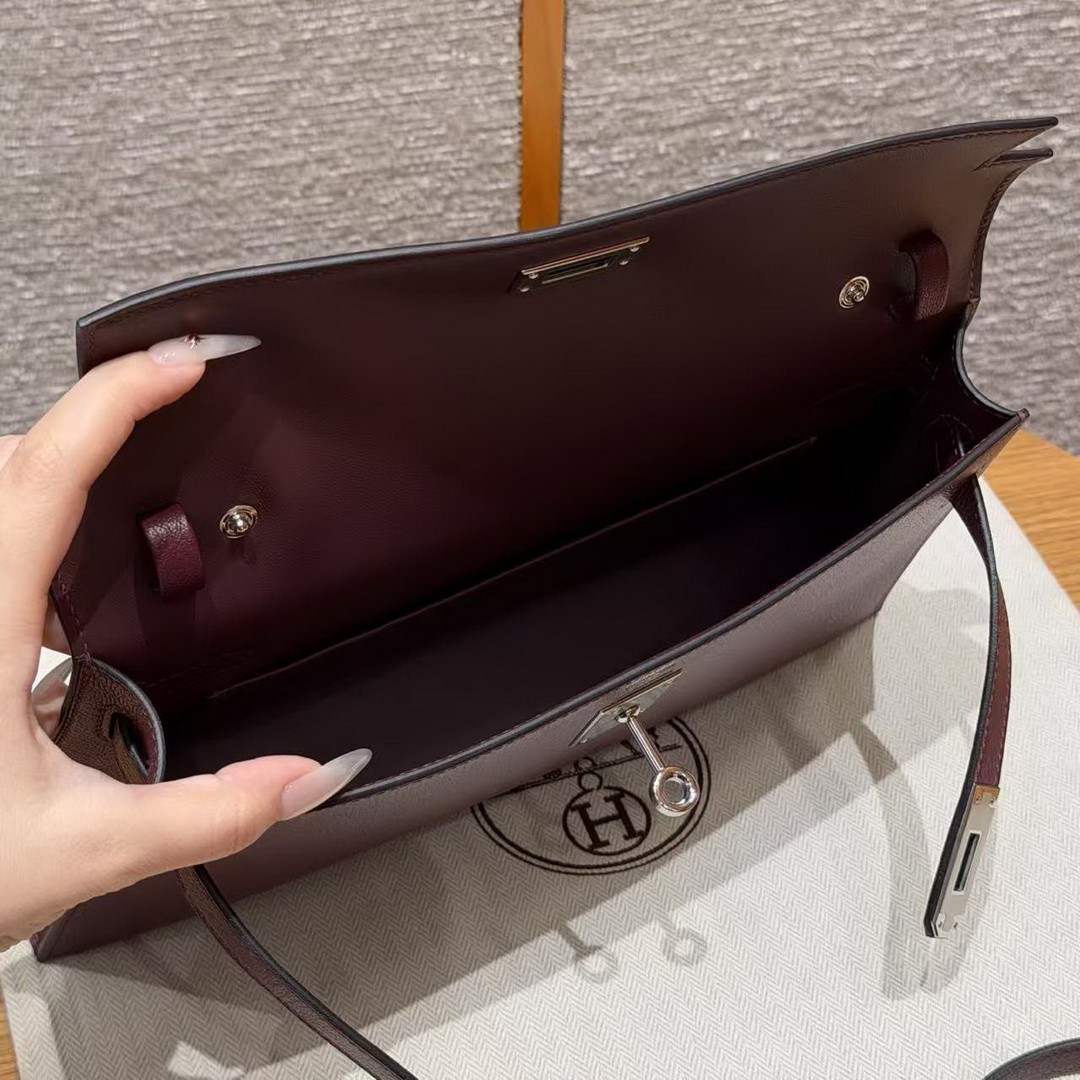 Hermes Kelly Elan Handmade In Chèvre Leather Silver Hardware 57 Bordeaux - Image 17