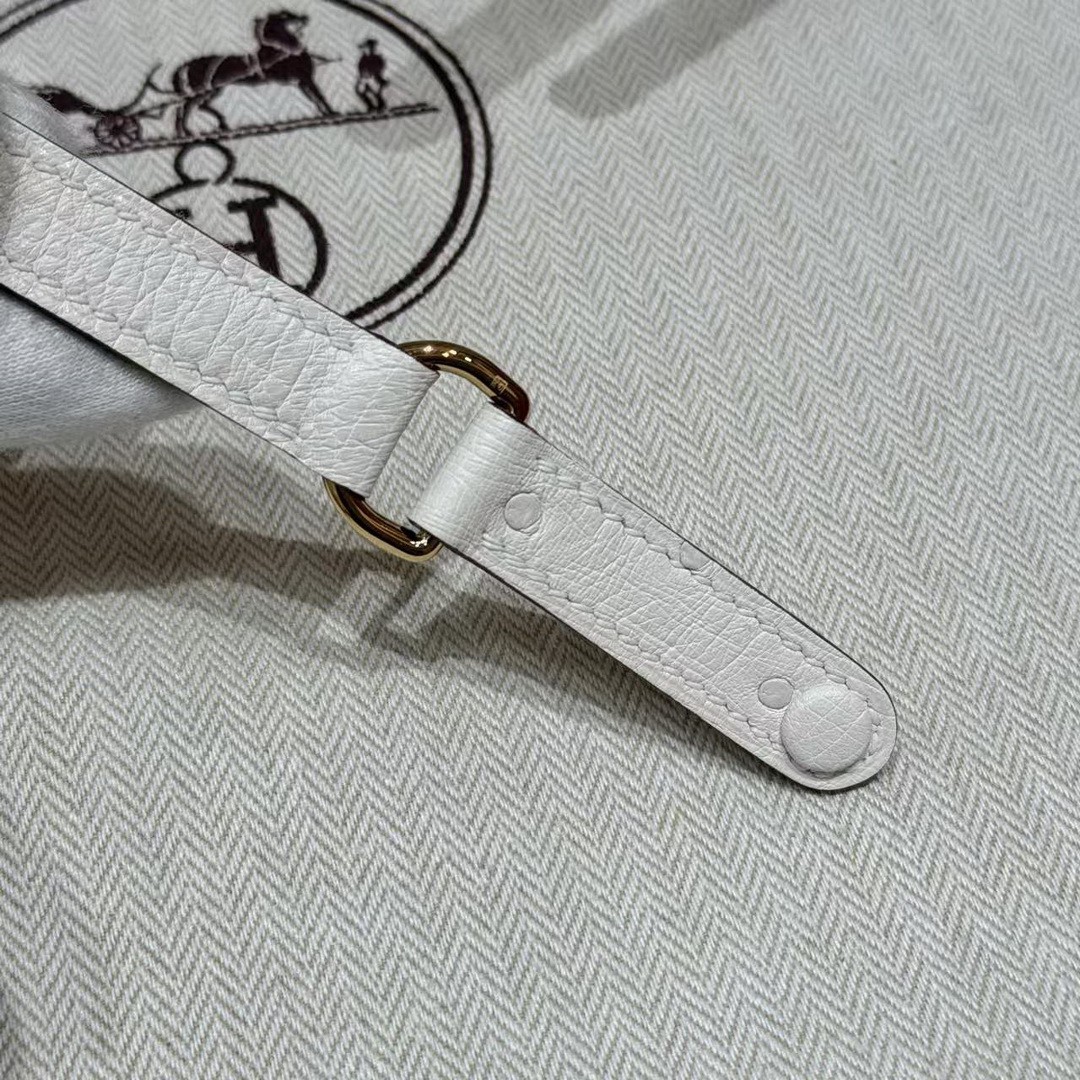 Hermes Kelly Elan Handmade In KK Ostrich Leather from South Africa Gold Hardware I2 Nata - Image 4
