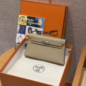 Hermes Kelly Elan Handmade In Madame Calfskin Leather Silver Hardware S2 Trench - Image 5