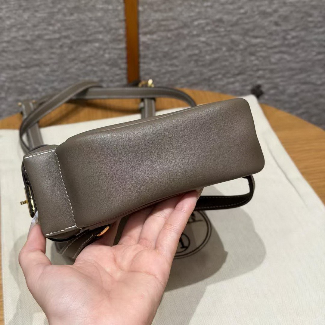 Hermes Kelly Jump Backpack Handmade In Swift Calfskin Leather Gold Hardware 18 Etoupe - Image 15