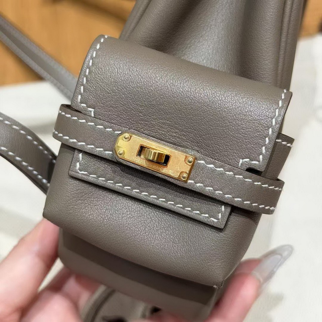 Hermes Kelly Jump Backpack Handmade In Swift Calfskin Leather Gold Hardware 18 Etoupe - Image 11