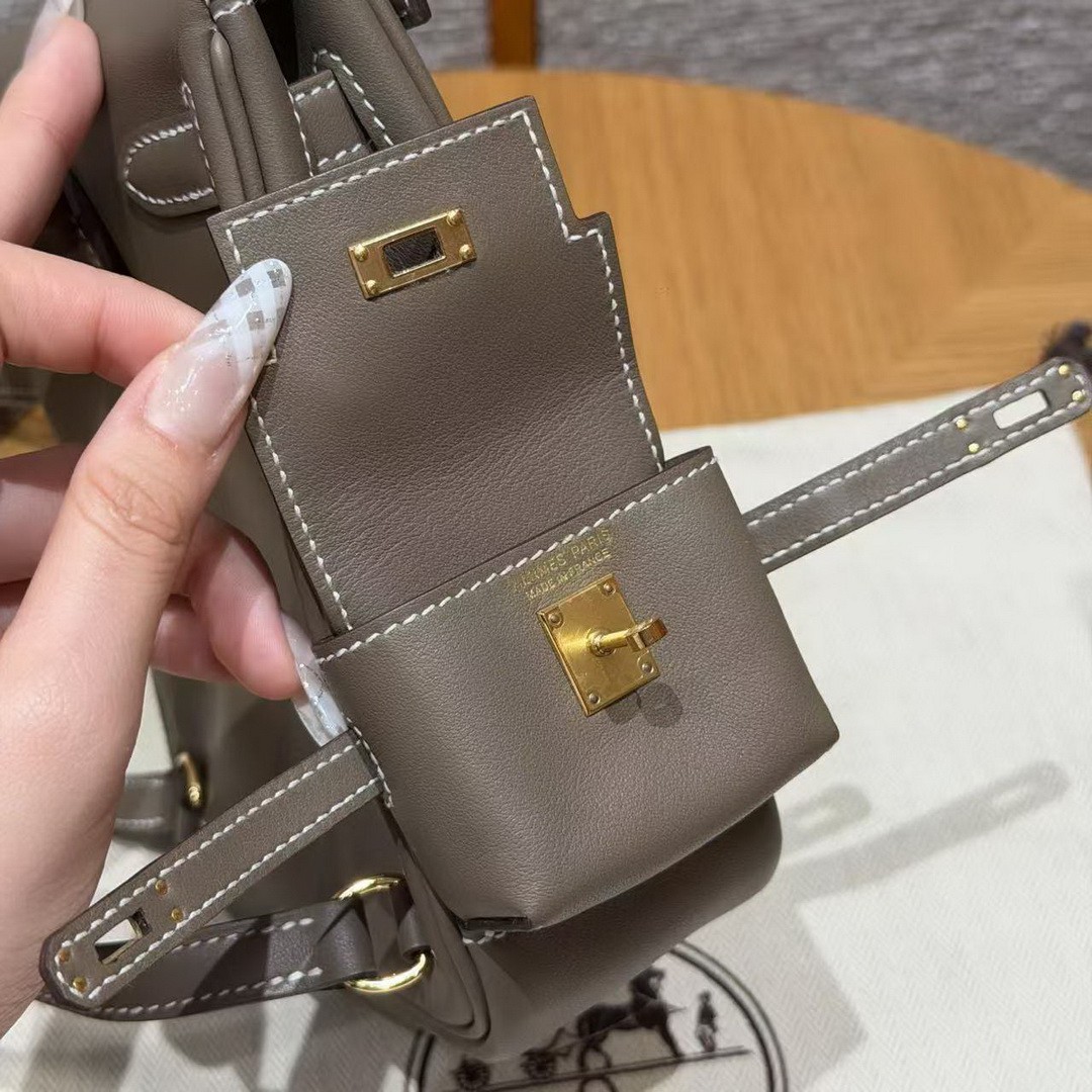 Hermes Kelly Jump Backpack Handmade In Swift Calfskin Leather Gold Hardware 18 Etoupe - Image 10