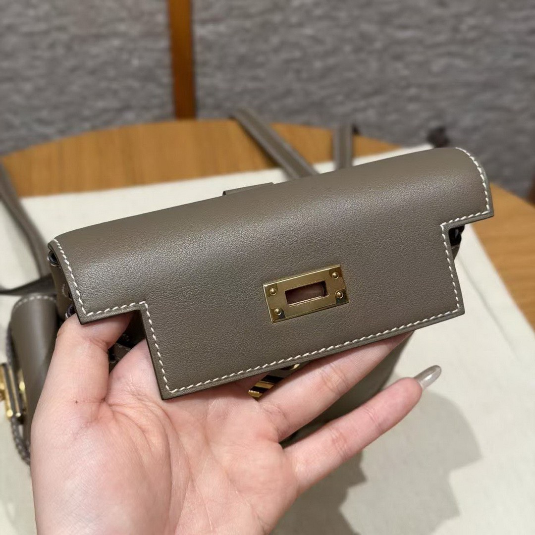 Hermes Kelly Jump Backpack Handmade In Swift Calfskin Leather Gold Hardware 18 Etoupe - Image 7