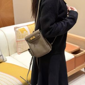 Hermes Kelly Jump Backpack Handmade In Swift Calfskin Leather Gold Hardware 18 Etoupe - Image 5