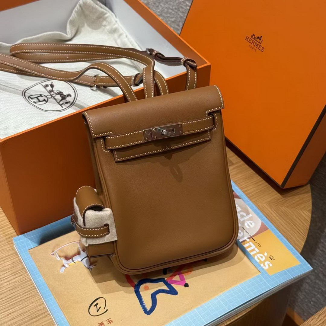 Hermes Kelly Jump Backpack Handmade In Swift Calfskin Leather Silver Hardware 37 Gold - Image 9