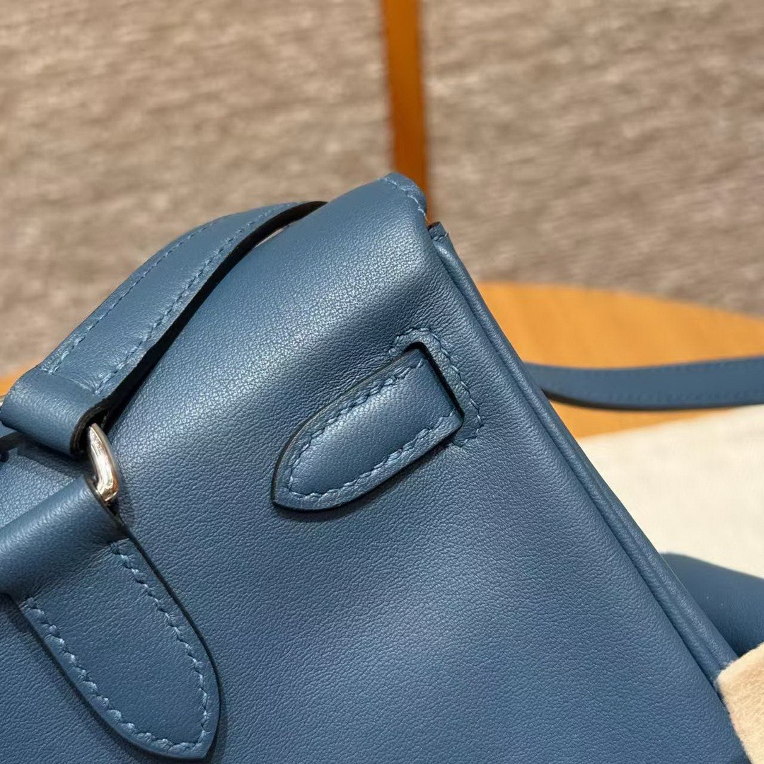 Hermes Kelly Jump Backpack Handmade In Swift Calfskin Leather Silver Hardware 7P Bleu De Prusse - Image 17