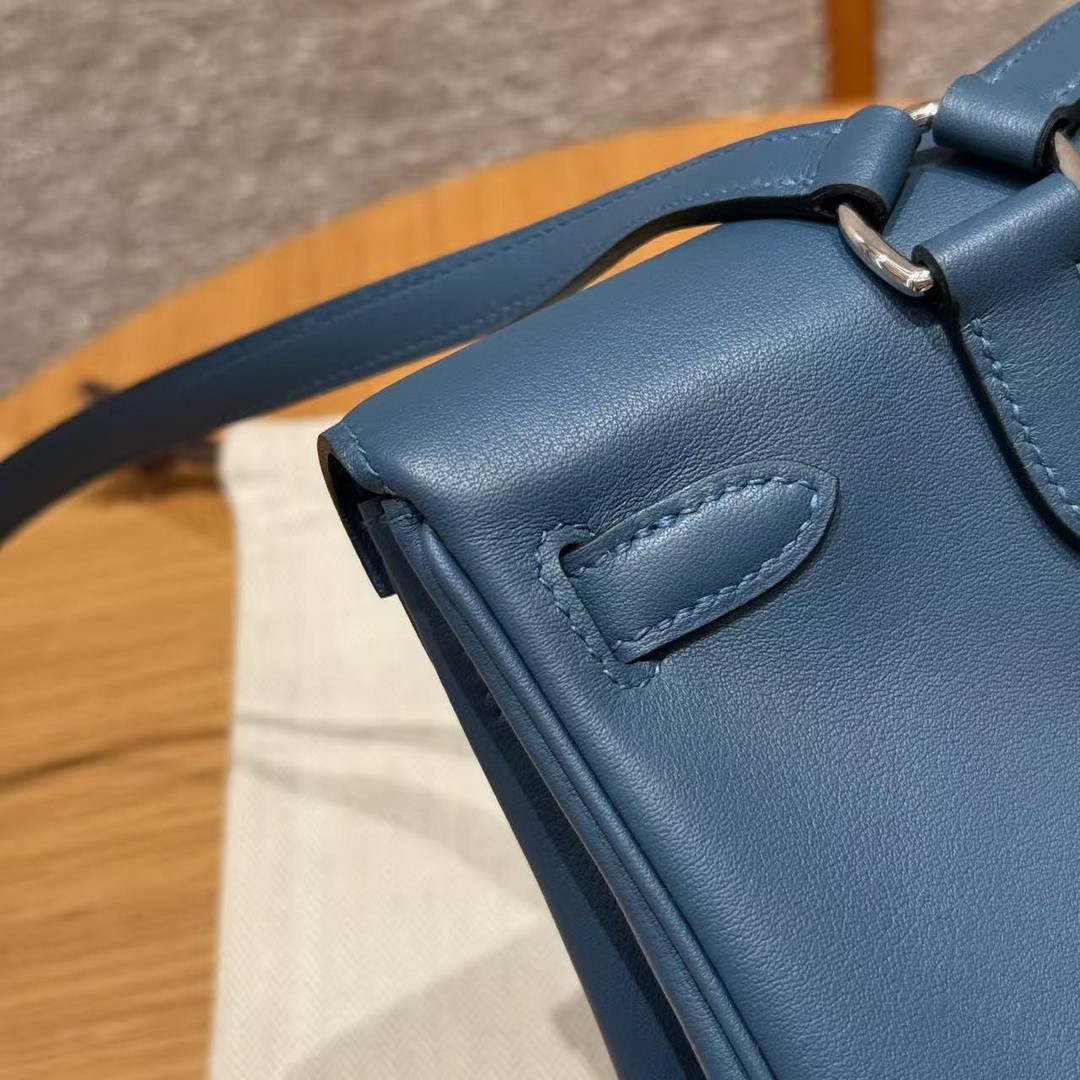 Hermes Kelly Jump Backpack Handmade In Swift Calfskin Leather Silver Hardware 7P Bleu De Prusse - Image 8