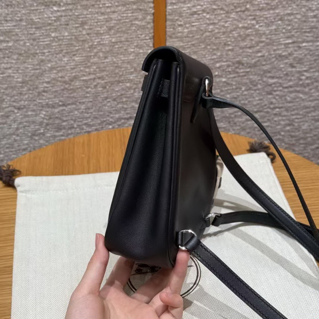 Hermes Kelly Jump Backpack Handmade In Swift Calfskin Leather Silver Hardware 89 Noir - Image 15