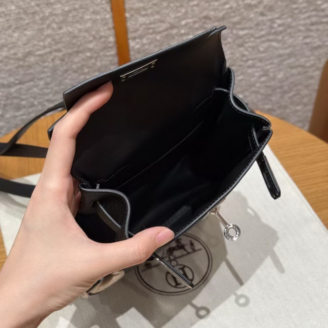 Hermes Kelly Jump Backpack Handmade In Swift Calfskin Leather Silver Hardware 89 Noir - Image 12