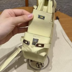 Hermes Kelly Jump Backpack Handmade In Swift Calfskin Leather Silver Hardware I8 Jaune Milton - Image 9
