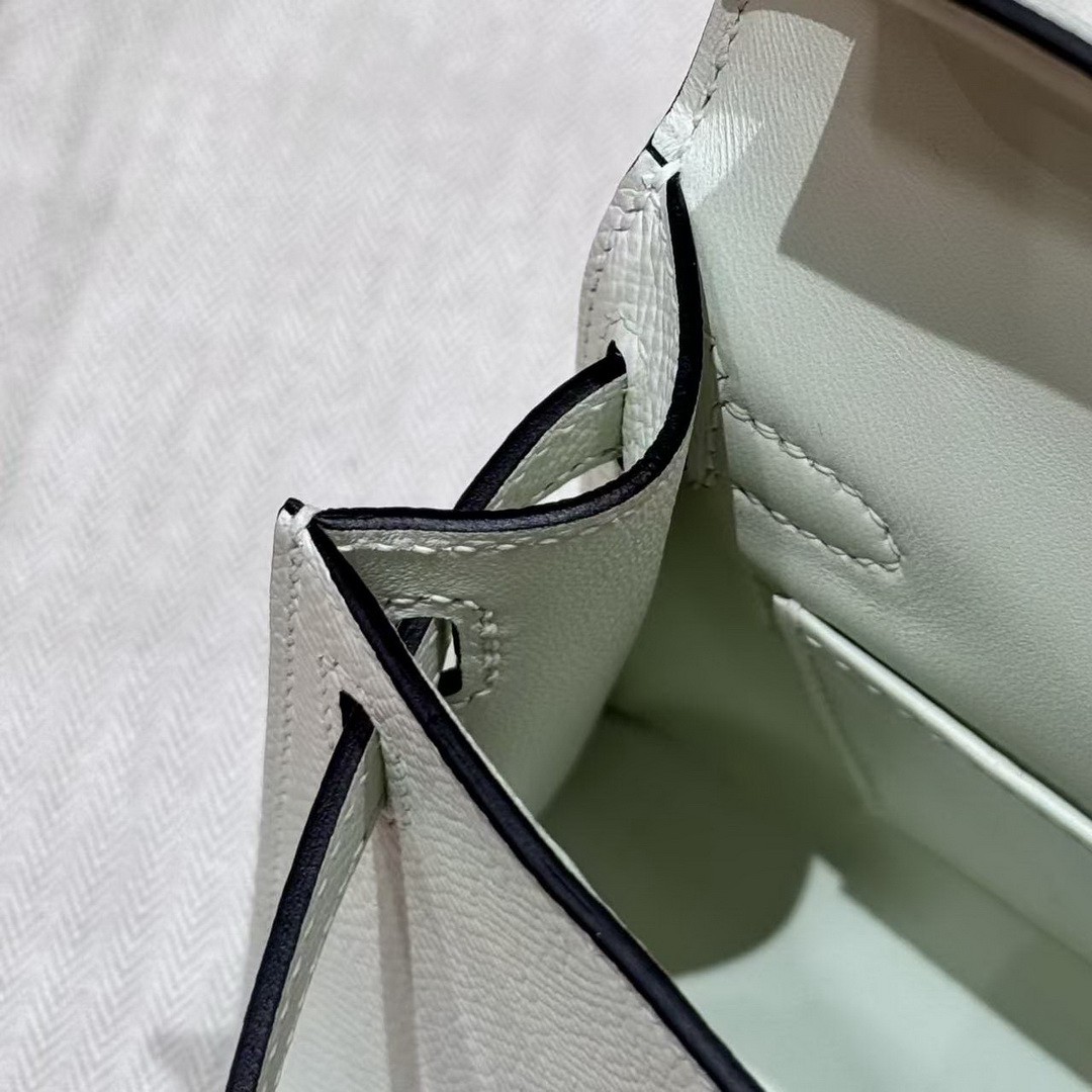 Hermes Kelly Mini 2 19 CM Bag Handmade In Epsom Calfskin Leather Gold Hardware 0S Vert Fizz - Image 10