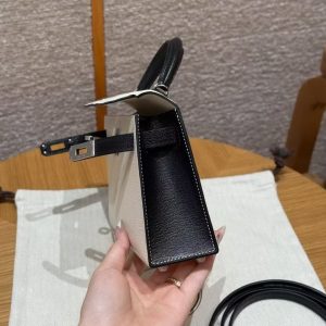 Hermes Kelly Mini 2 19 CM Bag Handmade In Chèvre Calfskin Leather Sliver Hardware 10 Craie 89 Noir - Image 9