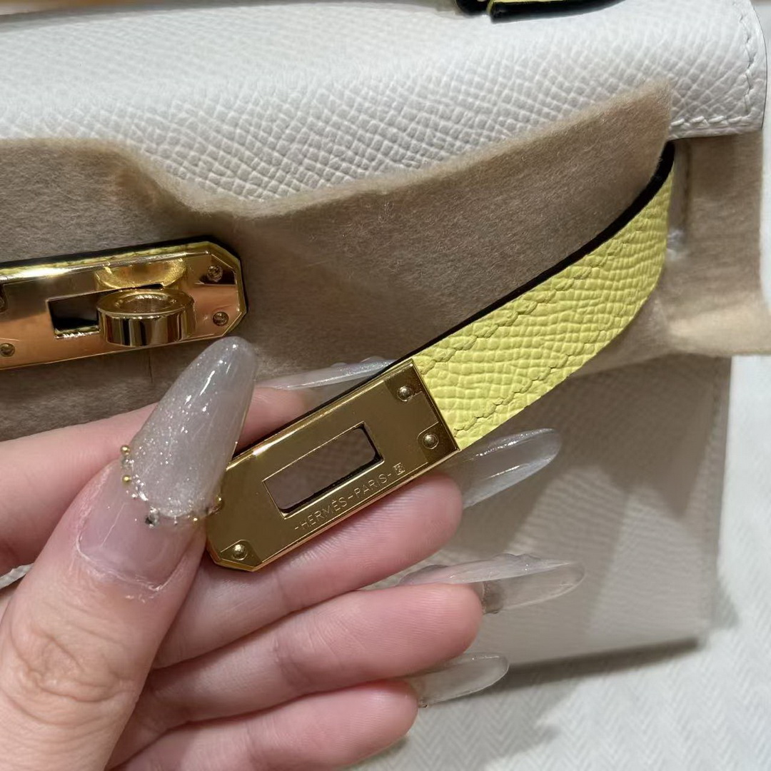Hermes Kelly Mini 2 19 CM Bag Handmade In Epsom Calfskin Leather Gold Hardware 10 Craie 9R Lime - Image 11