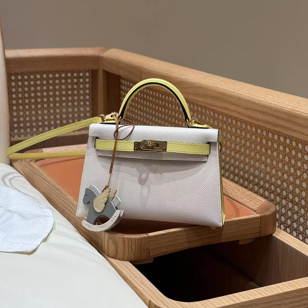 Hermes Kelly Mini 2 19 CM Bag Handmade In Epsom Calfskin Leather Gold Hardware 10 Craie 9R Lime - Image 4