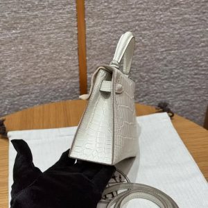 Hermes Kelly Mini 2 19 CM Bag Handmade In Matte Alligator Leather from Mississippi Silver Hardware 10 Craie - Image 19