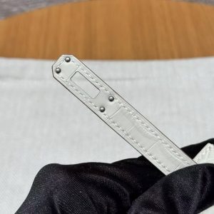 Hermes Kelly Mini 2 19 CM Bag Handmade In Matte Alligator Leather from Mississippi Silver Hardware 10 Craie - Image 5