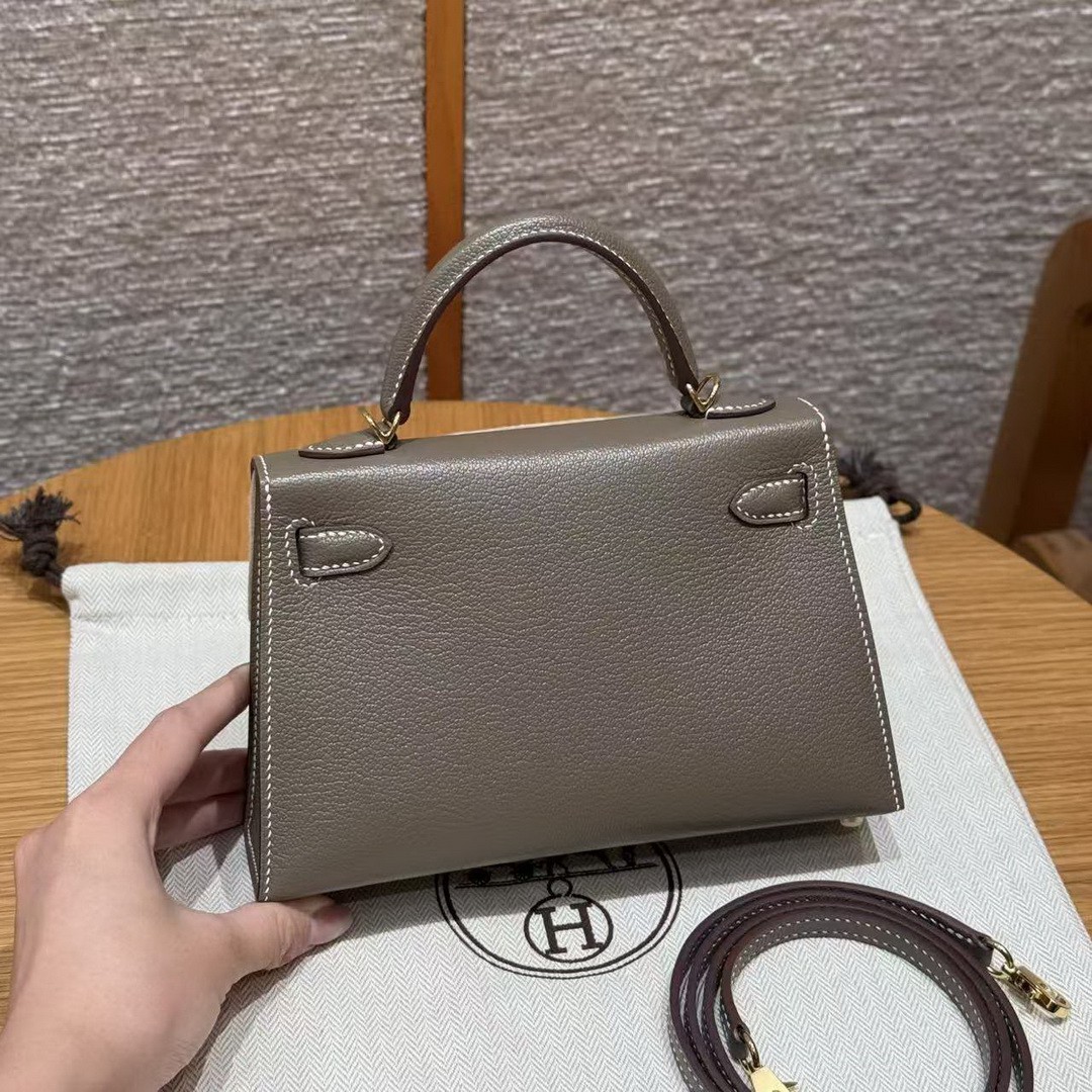 Hermes Kelly Mini 2 19 CM Bag Handmade In Chèvre Calfskin Leather Gold Hardware 18 Etoupe - Image 2