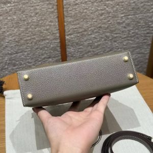 Hermes Kelly Mini 2 19 CM Bag Handmade In Chèvre Calfskin Leather Gold Hardware 18 Etoupe - Image 24