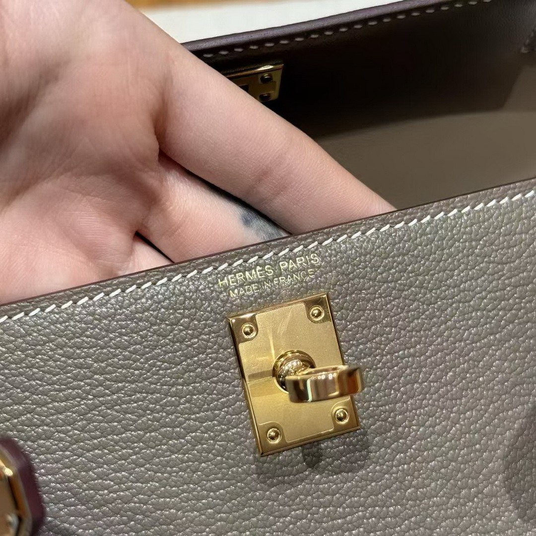 Hermes Kelly Mini 2 19 CM Bag Handmade In Chèvre Calfskin Leather Gold Hardware 18 Etoupe - Image 22