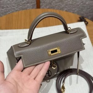Hermes Kelly Mini 2 19 CM Bag Handmade In Chèvre Calfskin Leather Gold Hardware 18 Etoupe - Image 17
