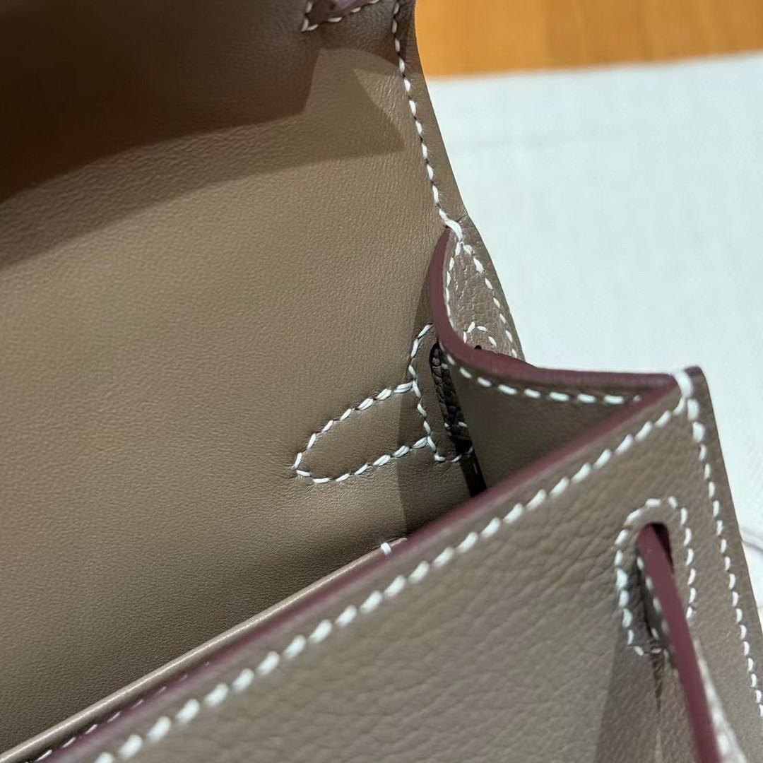 Hermes Kelly Mini 2 19 CM Bag Handmade In Chèvre Calfskin Leather Gold Hardware 18 Etoupe - Image 12