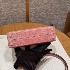 Hermes Kelly Mini 2 19 CM Bag Handmade In Bright American Alligator Leather Gold Hardware 1Q Rose Confetti - Image 15