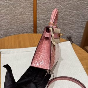 Hermes Kelly Mini 2 19 CM Bag Handmade In Bright American Alligator Leather Gold Hardware 1Q Rose Confetti - Image 9