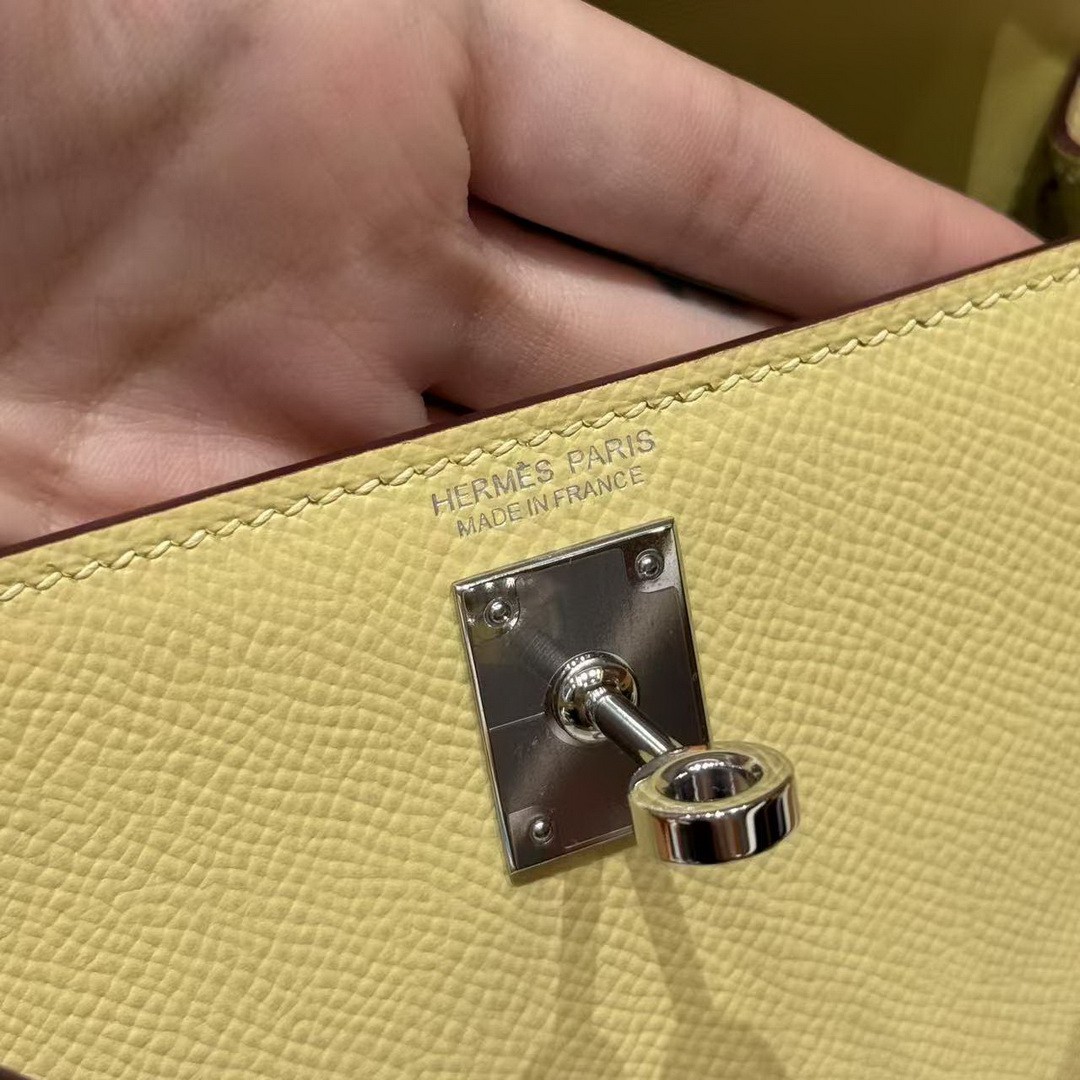 Hermes Kelly Mini 2 19 CM Bag Handmade In Epsom Calfskin Leather Silver Hardware 1Z Jaune Poussin - Image 15