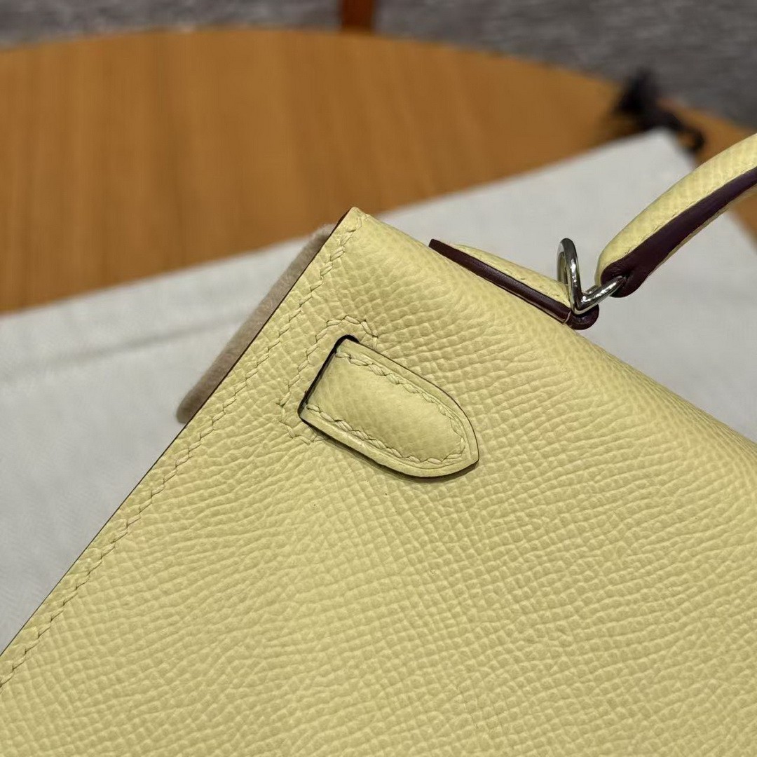 Hermes Kelly Mini 2 19 CM Bag Handmade In Epsom Calfskin Leather Silver Hardware 1Z Jaune Poussin - Image 6