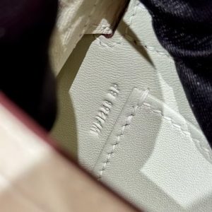 Hermes Kelly Mini 2 19 CM Bag Handmade In Matte Alligator Leather from Mississippi Sliver Hardware 3C Parchemin - Image 12
