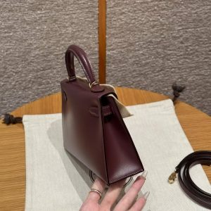 Hermes Kelly Mini 2 19 CM Bag Handmade In Box Calfskin Leather Gold Hardware 57 Bordeaux - Image 17