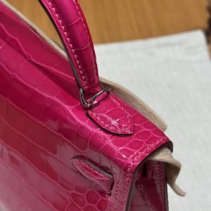 Hermes Kelly Mini 2 19 CM Bag Handmade In Alligator Leather From Mississippi Silver Hardware 5J Fushsia - Image 21