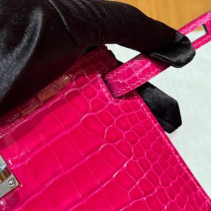 Hermes Kelly Mini 2 19 CM Bag Handmade In Alligator Leather From Mississippi Silver Hardware 5J Fushsia - Image 7