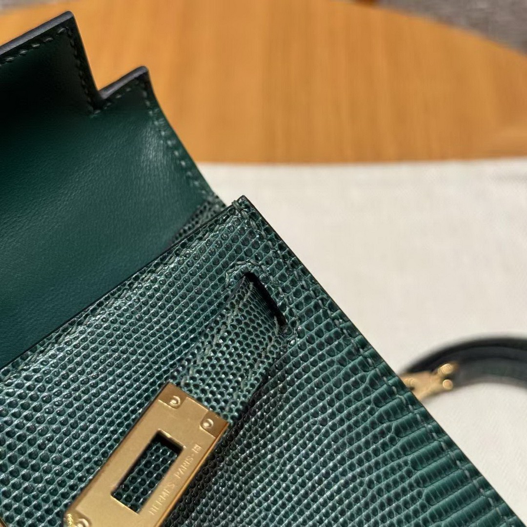 Hermes Kelly Mini 2 19 CM Bag Handmade In Lizard Leather From South Africa Gold Hardware 60 Vert Pochette - Image 23