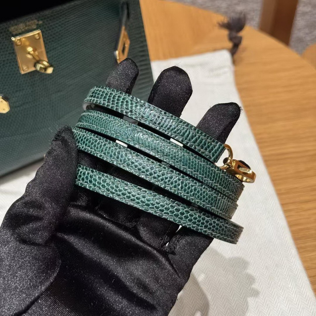 Hermes Kelly Mini 2 19 CM Bag Handmade In Lizard Leather From South Africa Gold Hardware 60 Vert Pochette - Image 14