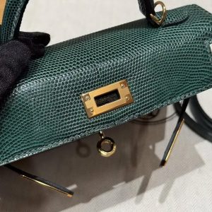 Hermes Kelly Mini 2 19 CM Bag Handmade In Lizard Leather From South Africa Gold Hardware 60 Vert Pochette - Image 3