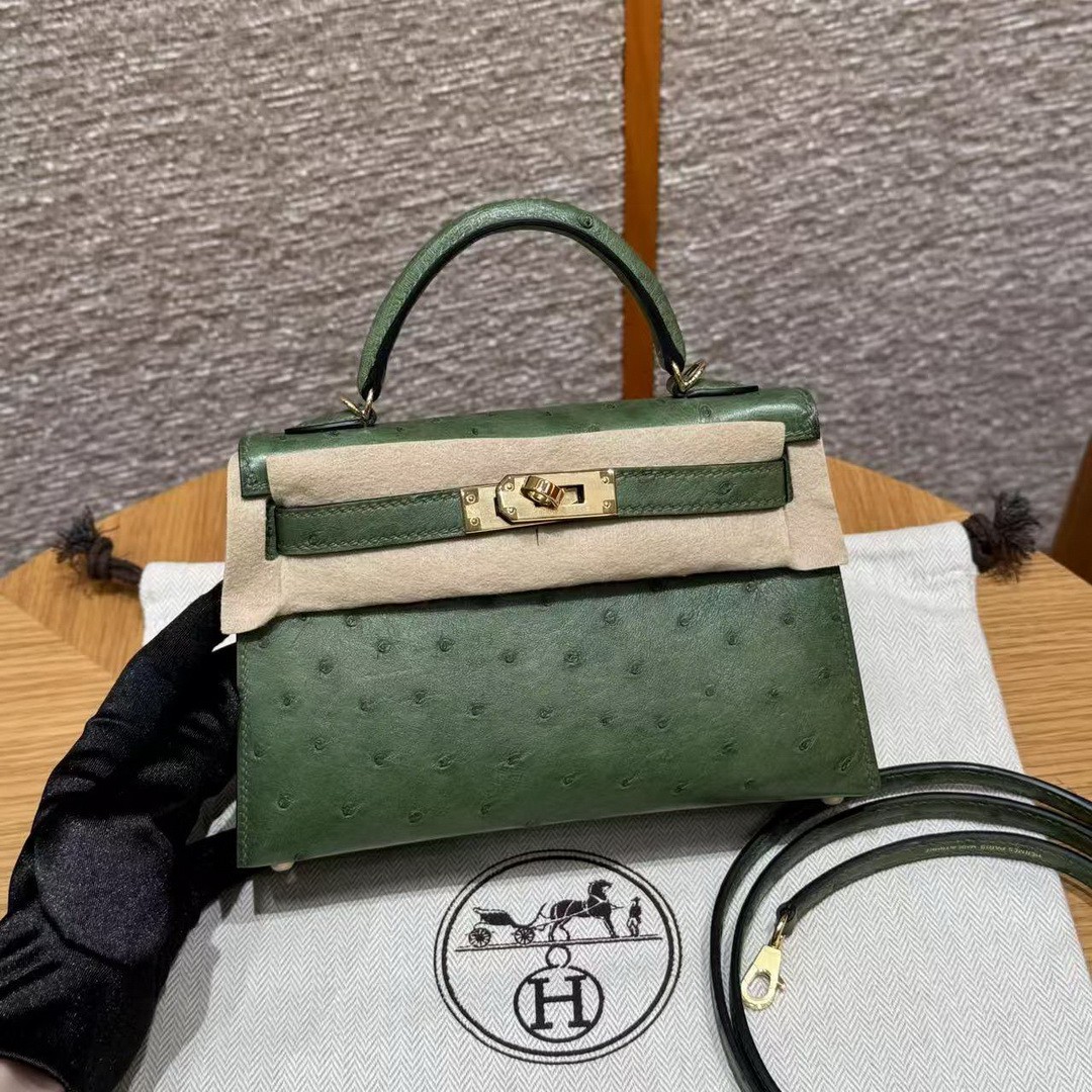 Hermes Kelly Mini 2 19 CM Bag Handmade In KK Ostrich Leather from South Africa Gold Hardware 61 Olive Green