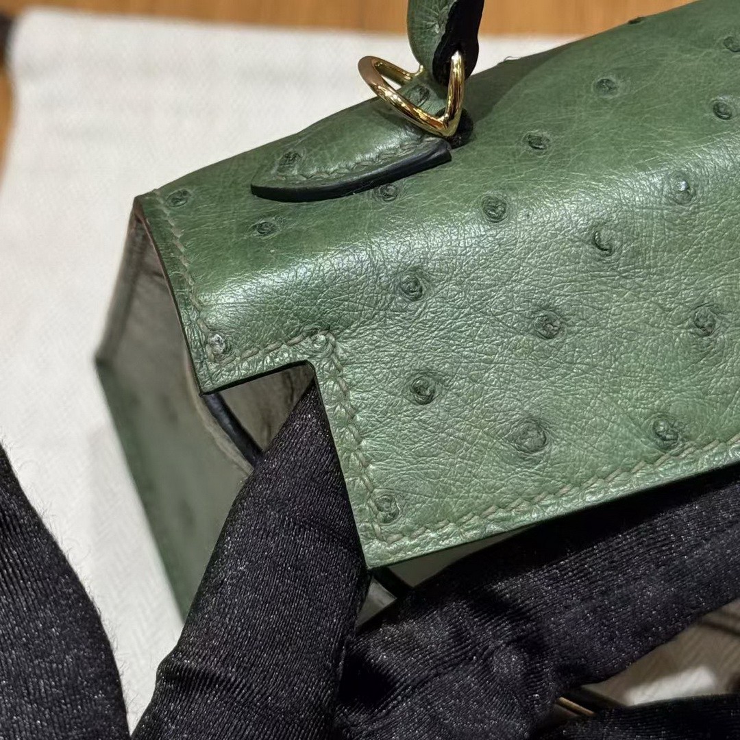 Hermes Kelly Mini 2 19 CM Bag Handmade In KK Ostrich Leather from South Africa Gold Hardware 61 Olive Green - Image 7