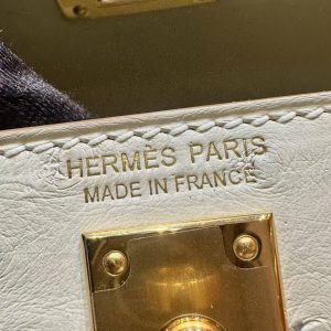 Hermes Kelly Mini 2 19 CM Bag Handmade In KK Ostrich Leather from South Africa Gold Hardware 8L Beton - Image 17