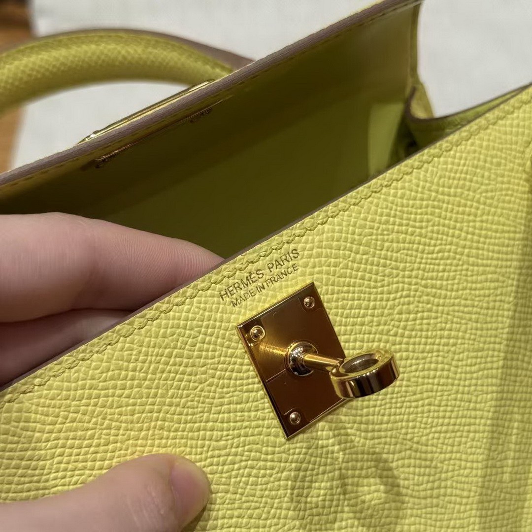 Hermes Kelly Mini 2 19 CM Bag Handmade In Epsom Calfskin Leather Gold Hardware 9R Lime - Image 21