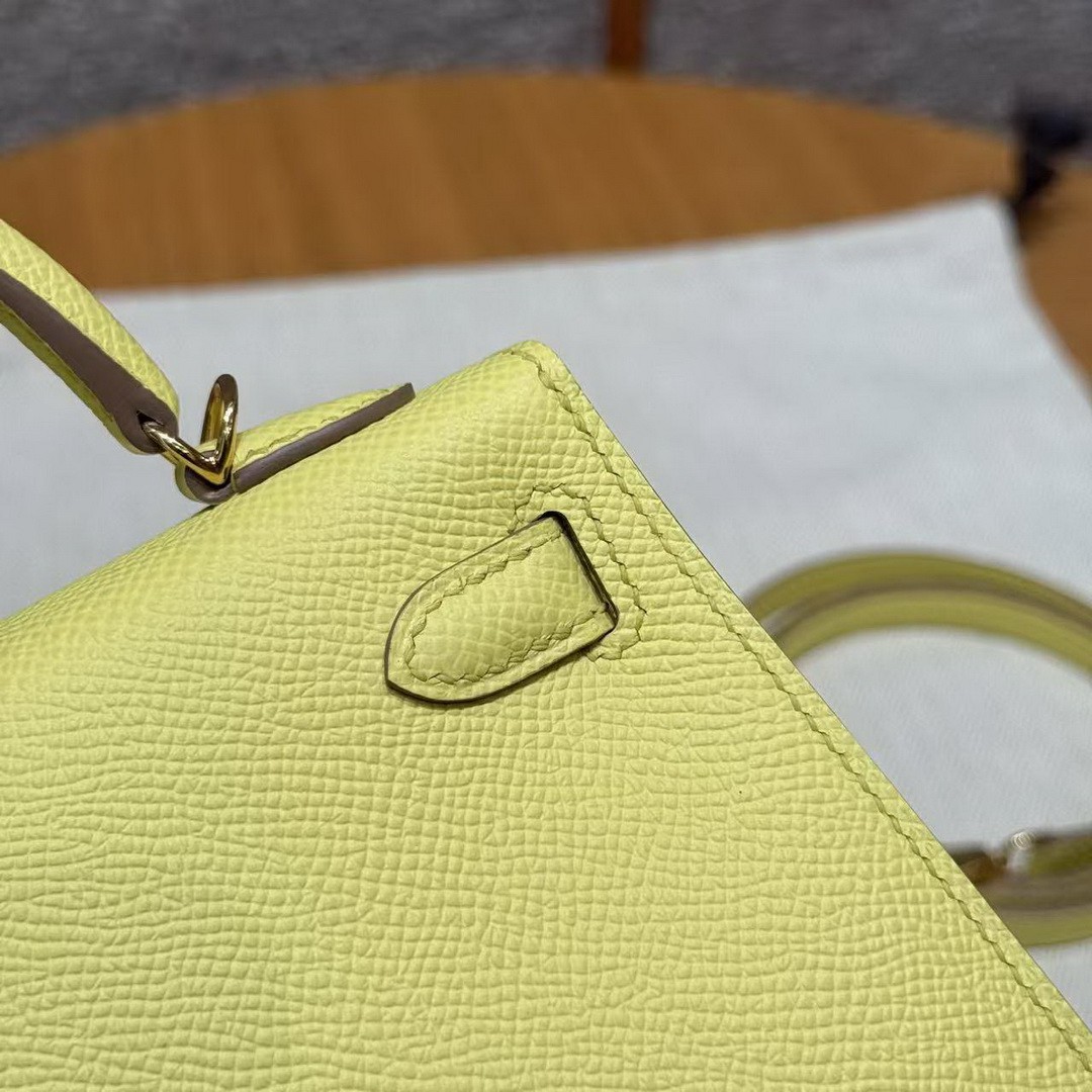 Hermes Kelly Mini 2 19 CM Bag Handmade In Epsom Calfskin Leather Gold Hardware 9R Lime - Image 18