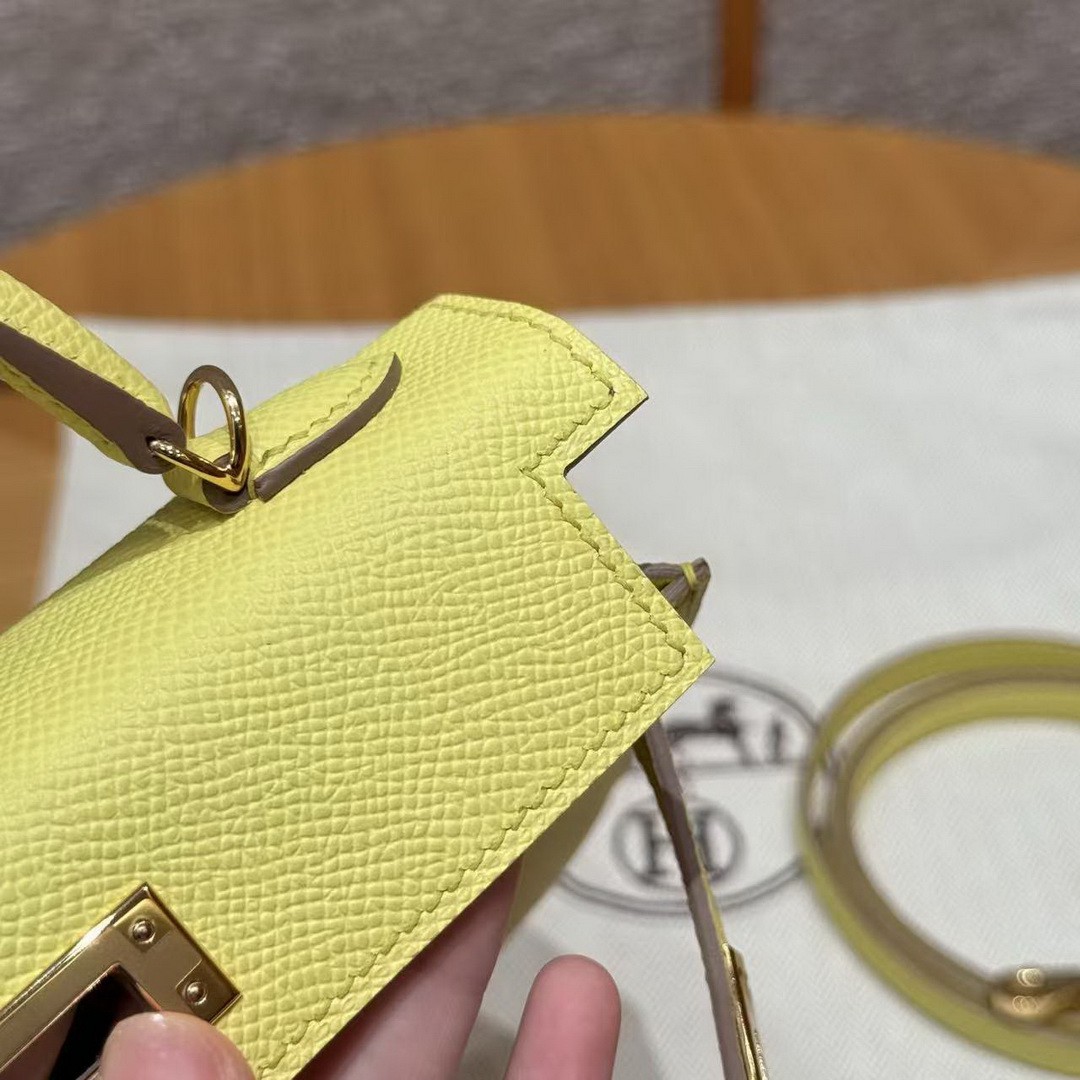 Hermes Kelly Mini 2 19 CM Bag Handmade In Epsom Calfskin Leather Gold Hardware 9R Lime - Image 15