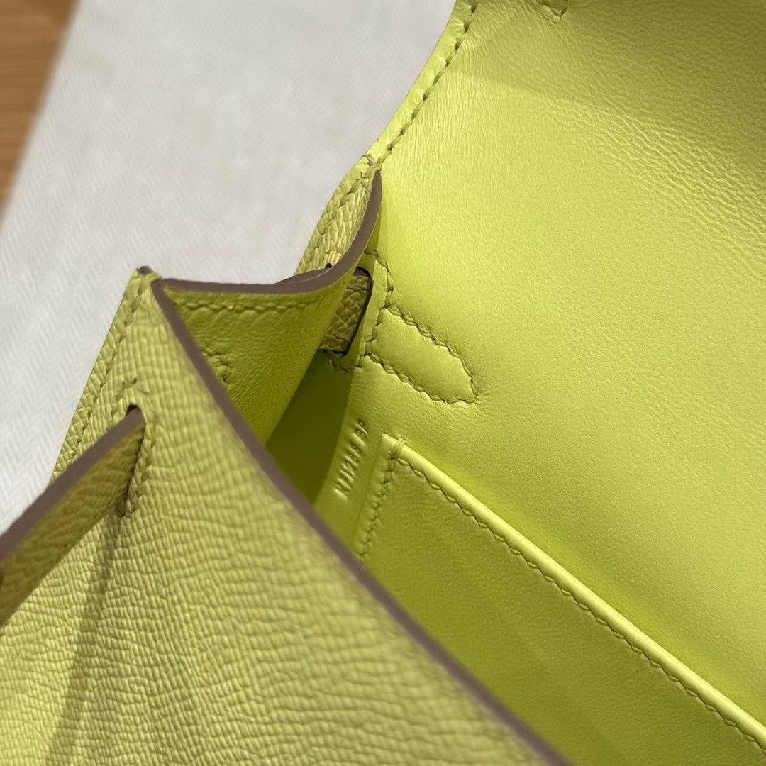 Hermes Kelly Mini 2 19 CM Bag Handmade In Epsom Calfskin Leather Gold Hardware 9R Lime - Image 14