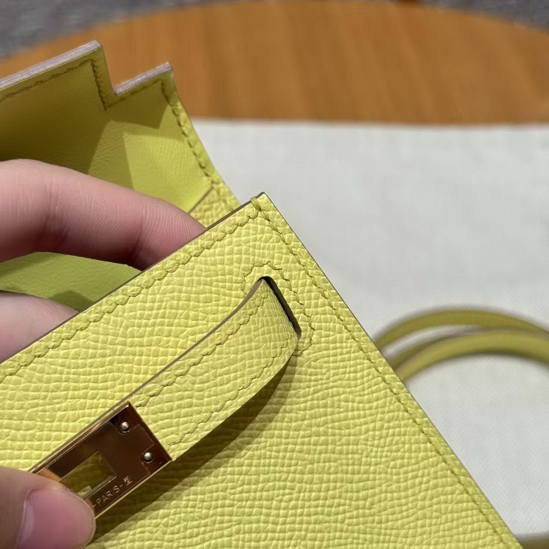 Hermes Kelly Mini 2 19 CM Bag Handmade In Epsom Calfskin Leather Gold Hardware 9R Lime - Image 13