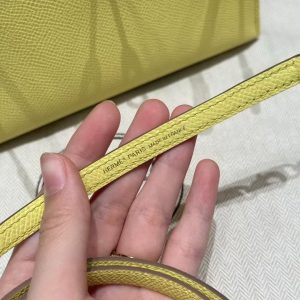 Hermes Kelly Mini 2 19 CM Bag Handmade In Epsom Calfskin Leather Gold Hardware 9R Lime - Image 5