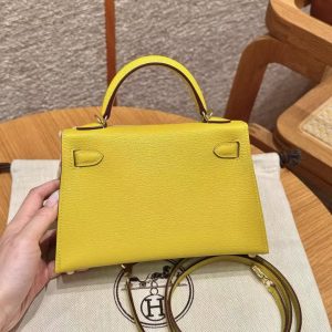 Hermes Kelly Mini 2 19 CM Bag Handmade In Chèvre Calfskin Leather Gold Hardware 9o Jaune Naples - Image 2