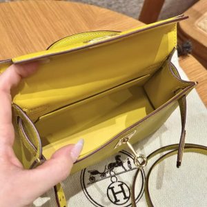 Hermes Kelly Mini 2 19 CM Bag Handmade In Chèvre Calfskin Leather Gold Hardware 9o Jaune Naples - Image 5